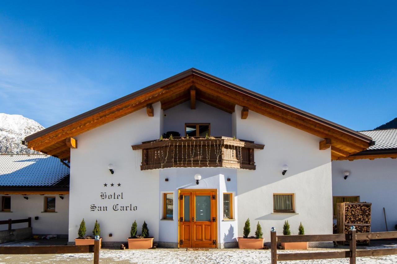 Hotel San Carlo, Tra Bormio E Livigno Isolaccia Bagian luar foto