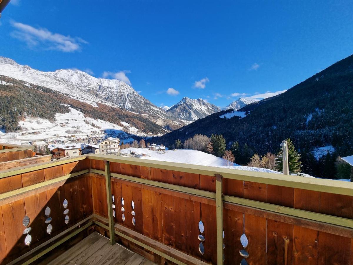 Hotel San Carlo, Tra Bormio E Livigno Isolaccia Bagian luar foto