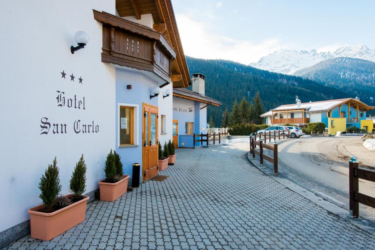 Hotel San Carlo, Tra Bormio E Livigno Isolaccia Bagian luar foto